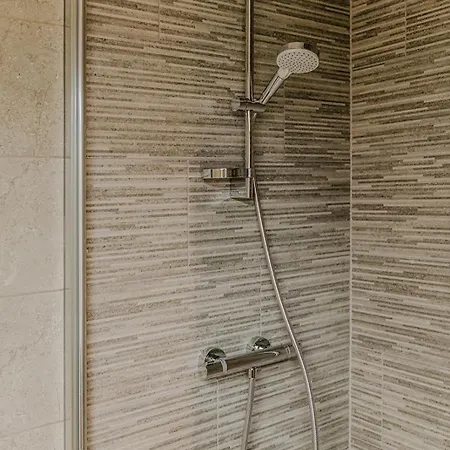 Paroles Paroles Holidays アパート オステンド